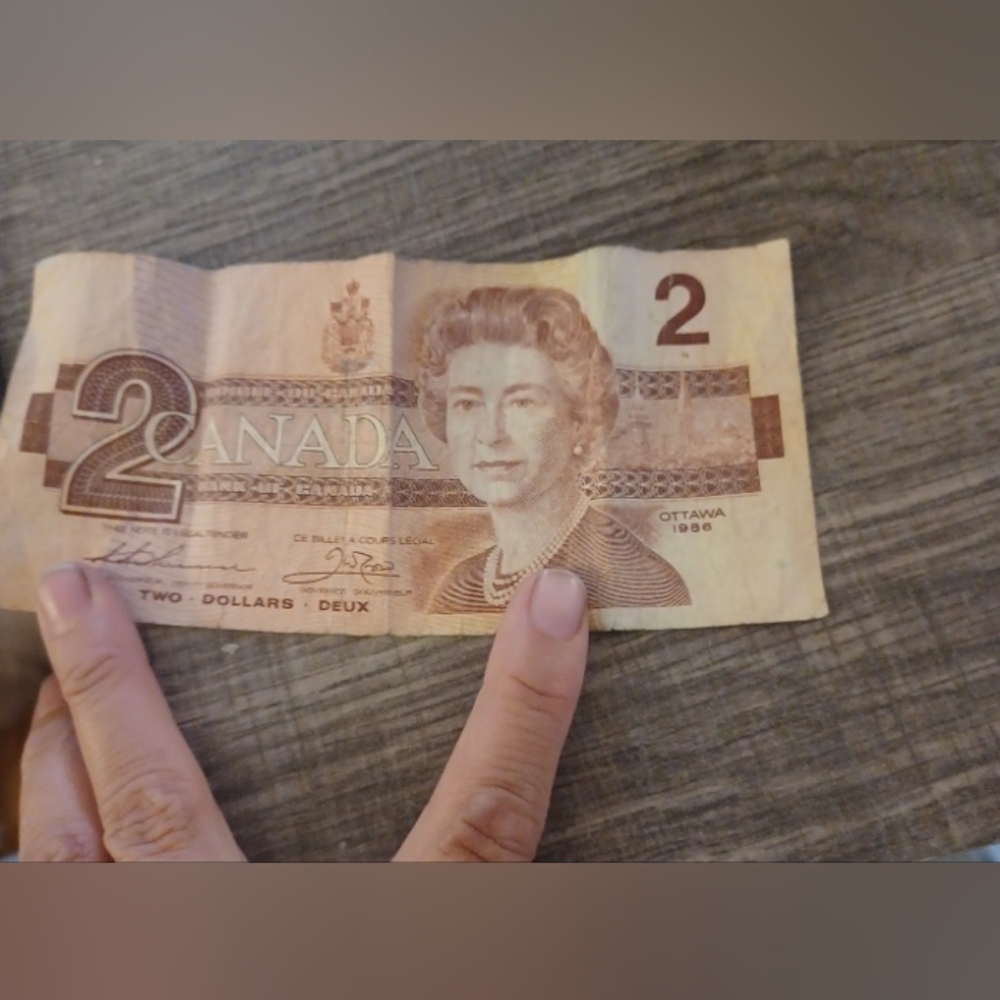 Rare Canada $2 Queen Elizabeth